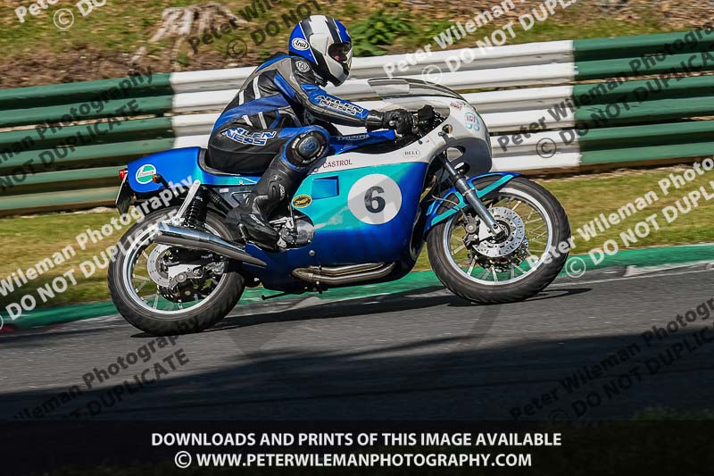 cadwell park;cadwell park photographs;cadwell trackday photographs;enduro digital images;event digital images;eventdigitalimages;peter wileman photography;racing digital images;trackday digital images;trackday photos